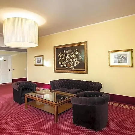 Hotel Maxim