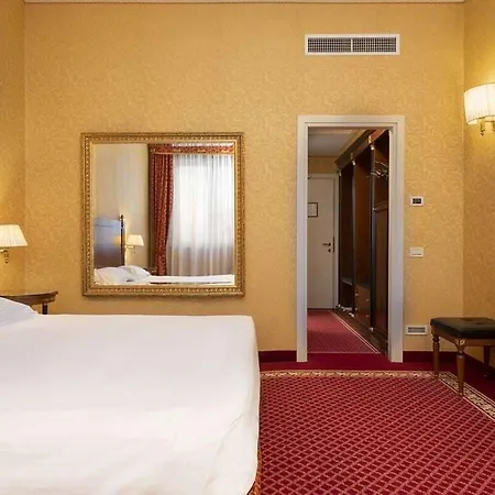 Hotel Maxim