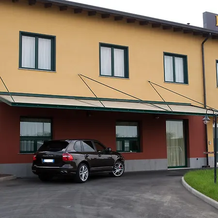Hotel Maxim 4*